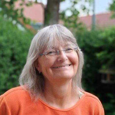 Hirtz, Astrid